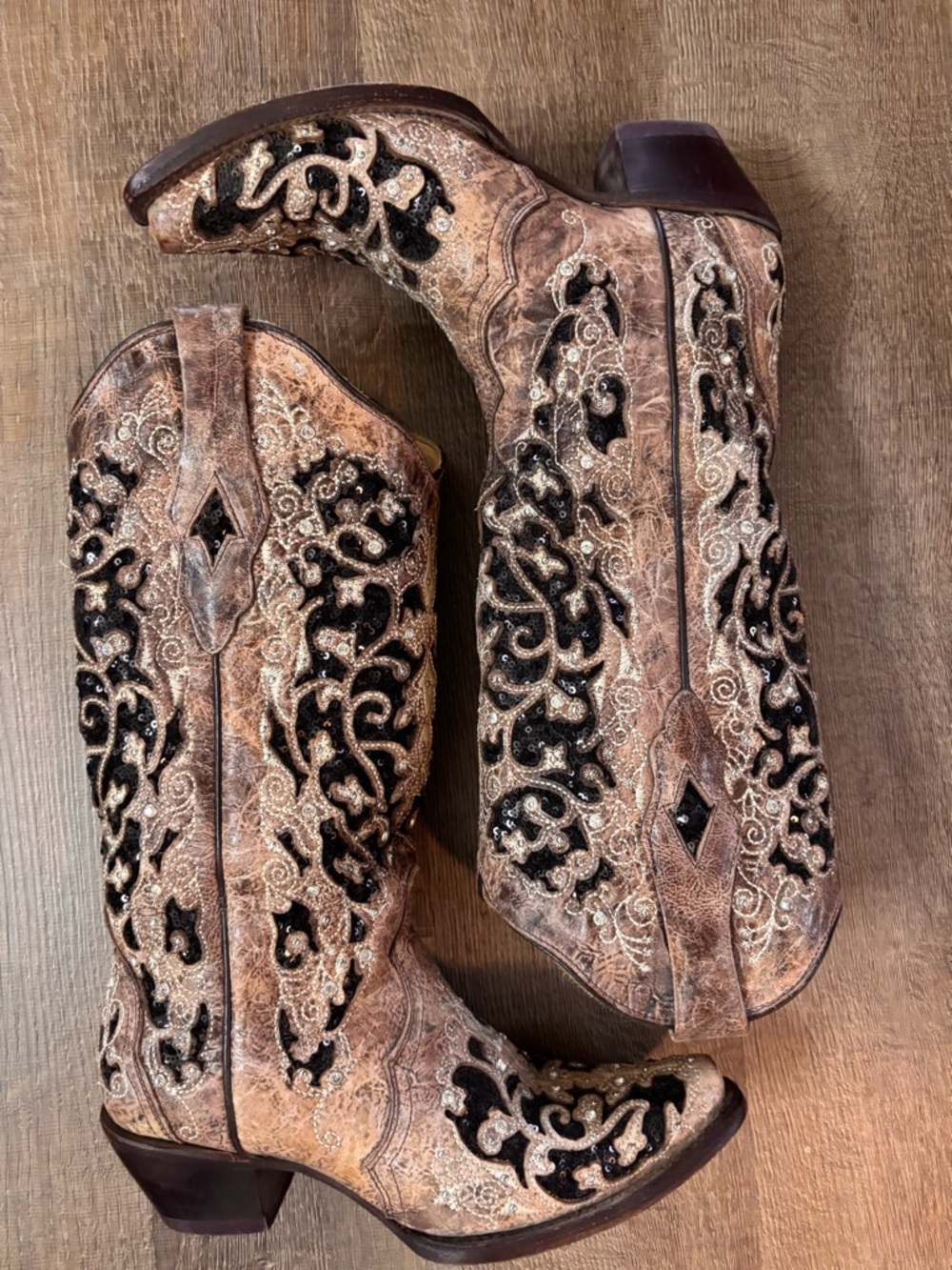 Corral Embroidered Brown Western Heeled Boots with Black Cutout Detail